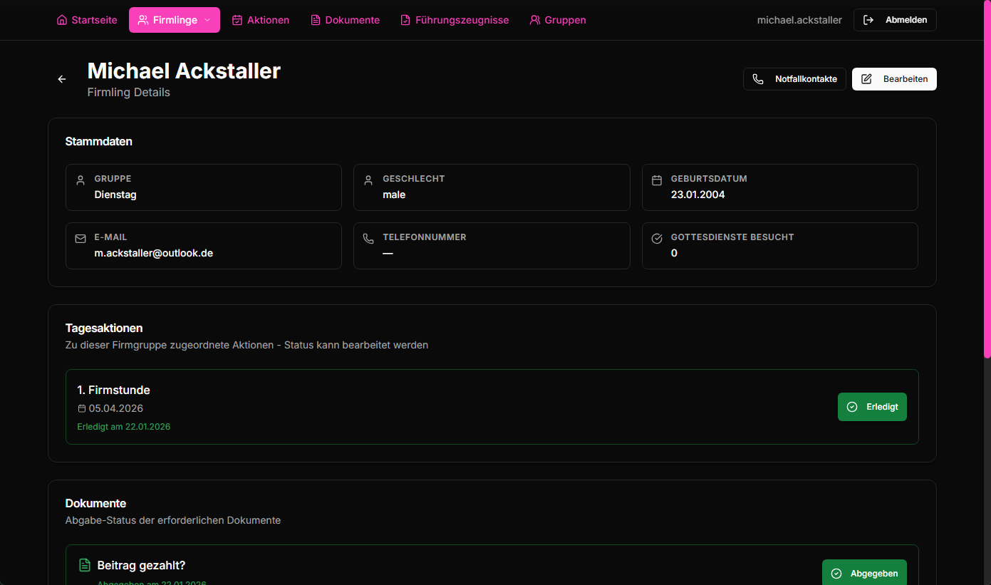 Firmpass Board – Firmlinge per Drag-and-Drop zu Gruppen zuordnen